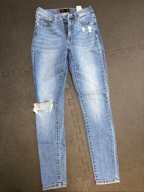 Banana Republic Women's Skinny Jeans - Light Blue Distressed